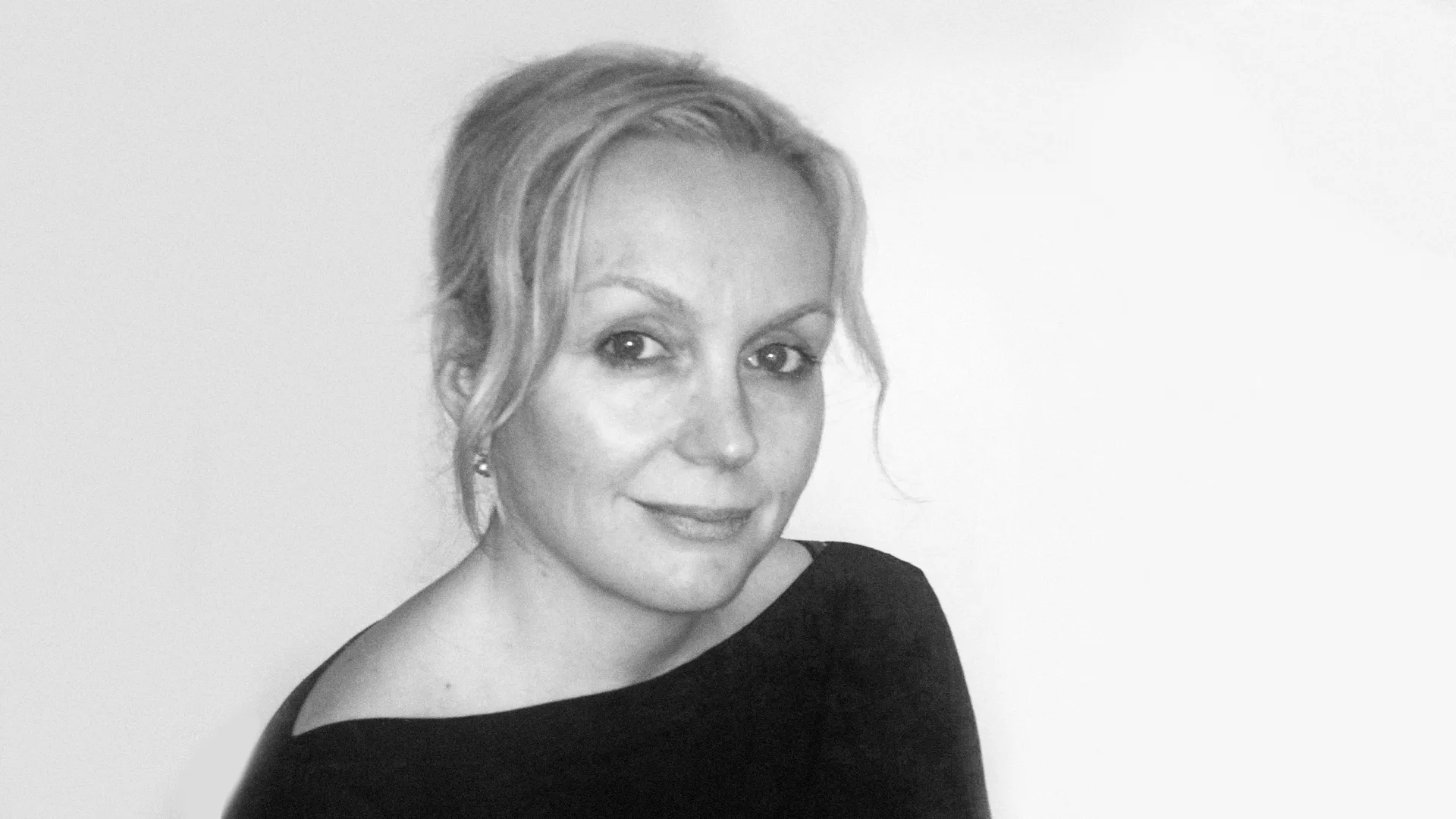 Lesley Harding