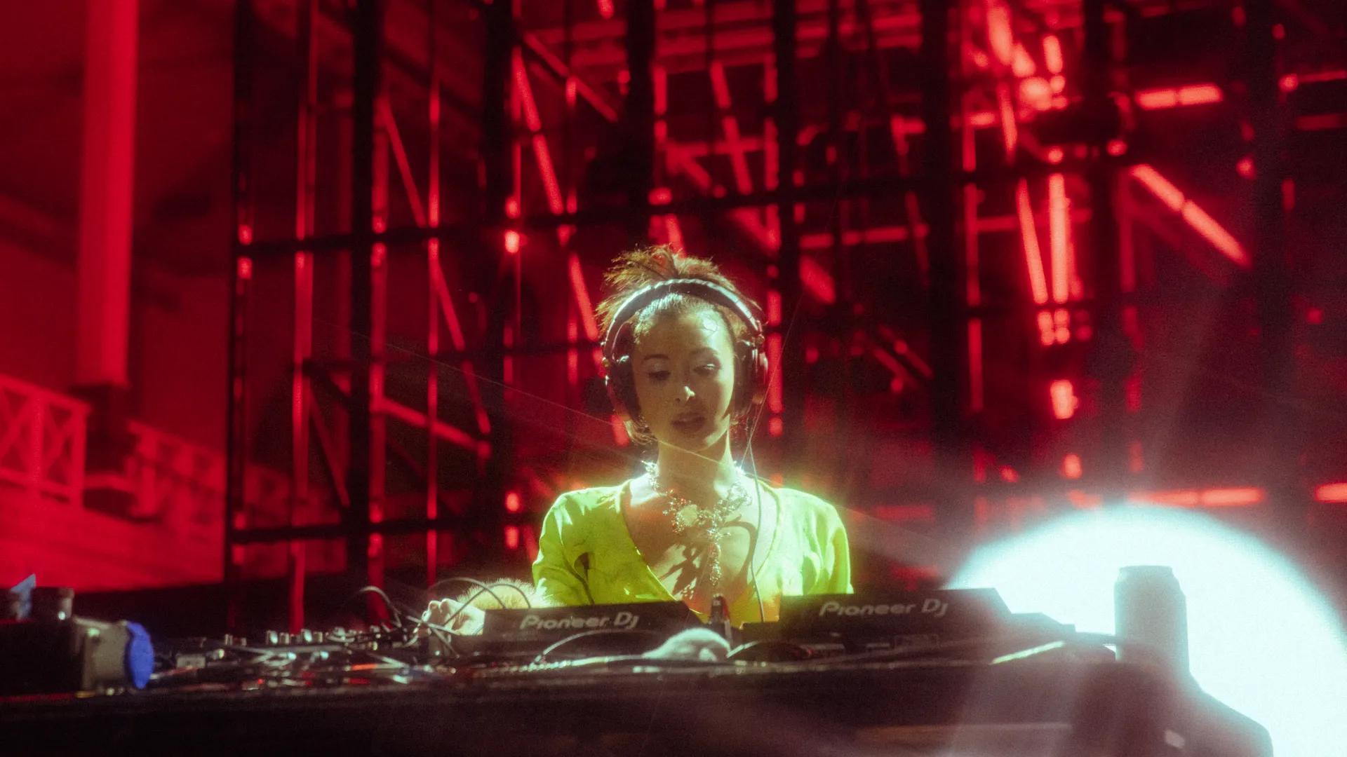 Now Or Never23, Kelela, serpent with feet, MIRASIA