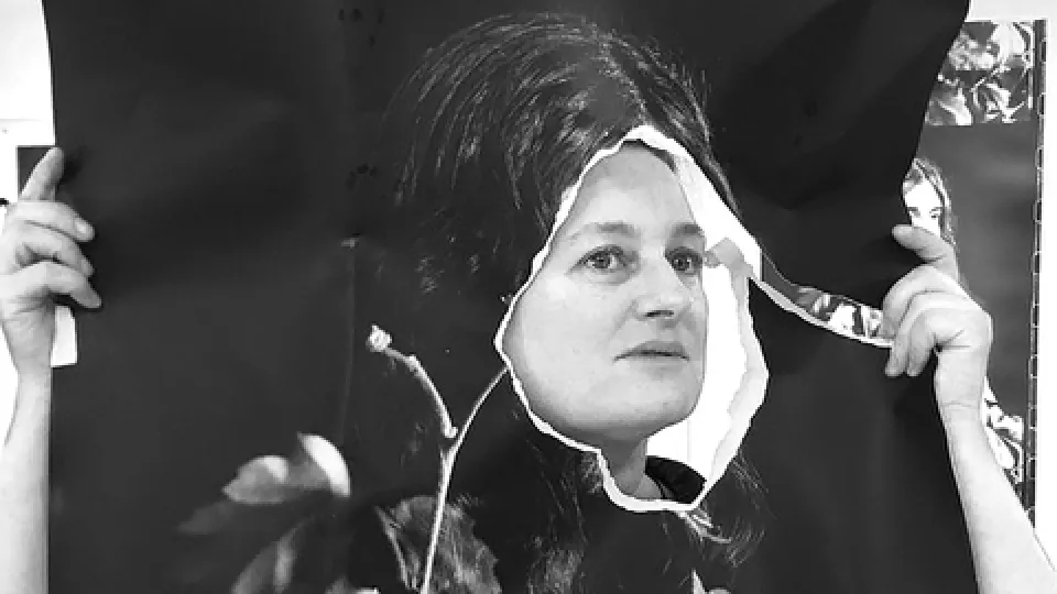 Sandra Barnard photographed by David Rosetzky during a printing session, 2017